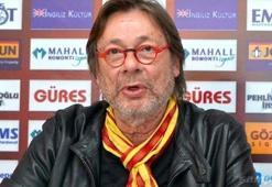 Galatasaray'ın iki oyuncusuyla masaya oturdu