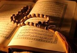 Amenerrasulü duası nasıl okunur? Amenerrasulü duasının Türkçe Arapça okunuşu ve tefsiri... Ramazan ayında Amenerrasulü Duası yararları ve faziletleri...