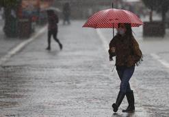 İstanbul'da kar yağışı başladı! Meteoroloji uyarmıştı! 12 derece birden düşecek