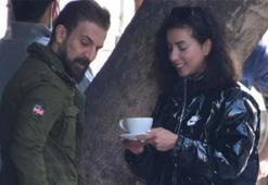 Harun Tan arkadaşıyla sohbette