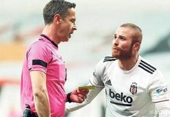 Otoparkta görür görmez sordu! Penaltı...