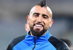 Galatasaray Vidal ile görüşmelere başladı