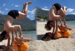 Zeynep Tokuş setlere döndü! Yoga eğitmeni...