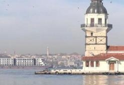 İstanbul Boğazı'ndan 'apartman' geçti