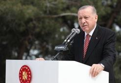 Çamlıca Tepesi'ne dev Türk bayrağı! Cumhurbaşkanı Erdoğan göndere çekti