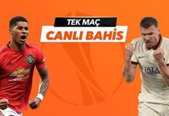 Manchester United - Roma maçı Tek Maç ve Canlı Bahis seçenekleriyle Misli.com'da!
