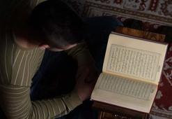 Kadir Suresi meali, okunuşu, Arapçası ve anlamı! Kadir Gecesi’nde okunacak Kadir Suresi kaç ayet, fazileti, tefsiri!