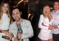 Chloe Loughnan'ın futbolcu yeni sevgilisi! Küçüklükten beri...