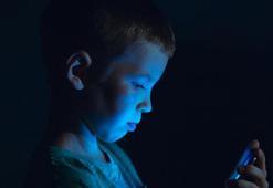 Ekranlardan yayınlan mavi ışık çocuklara zarar veriyor!