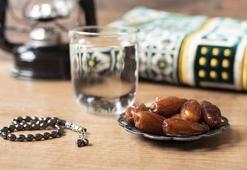 Arefe hangi gün? Oruç ne zaman bitiyor? Arefe günü resmi tatil mi?