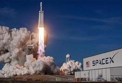 SpaceX, 60 internet uydusunu daha uzaya fırlattı