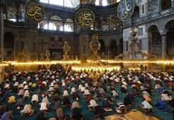 Ayasofya'da 87 yıl sonra ilk bayram namazı