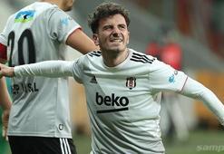 Ezeli rakiplere gönderme! 'Parayla saadet olmaz'