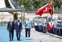 Polonya Cumhurbaşkanı Ankara'da! Cumhurbaşkanı Erdoğan karşıladı