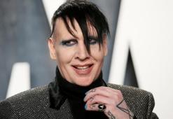 Saldırıyla suçlanan Marilyn Manson hakkında tutuklama kararı!