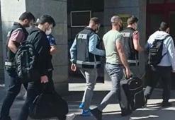 Balıkesir merkezli 21 ildeki FETÖ operasyonunda 14 tutuklama