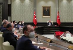 Hafta sonu hafta içi sokağa çıkma yasaklarıyla ilgili son dakika açıklaması! Restoranlar, kafeler, saatler... Ve değişiyor! 21 Haziran sonrası...