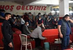 Dernek binasında basıldılar! Polis biber gazıyla müdahale etti