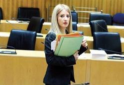 Vekilin 61 bin TL’lik maaşına göz diktiler