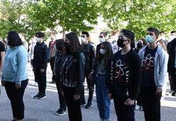 Ortaokul ve liselerde yüz yüze eğitim başladı