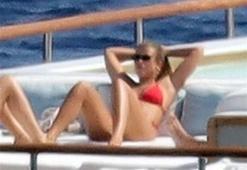 Sofia Richie Ege sularında!