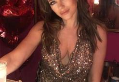 Havalar ısındı Elizabeth Hurley açılıp saçıldı