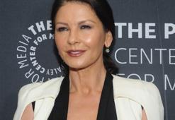 Catherine Zeta Jones: En büyük hayalim tatlı yemek