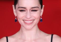 Emilia Clarke çöpçatanlık uygulamasına kayıt yaptırdı!