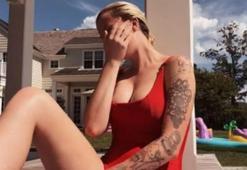 Ireland Baldwin ev haliyle olay oldu!