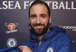 Higuain için ilginç iddia! 'Hayat kadınları...'