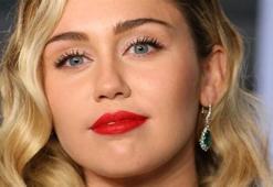 Ünlü şarkıcı Miley Cyrus cinsel hayatını ifşa etti