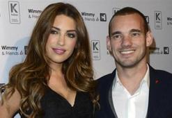 Eski yenge Yolanthe Cabau kaslı vücuduyla şov yaptı!