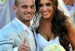 Yolanthe Cabau'dan Sneijder'e kırmızı kart!