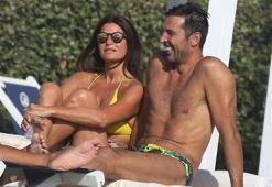 Buffon sevgilisiyle görüntülendi