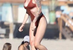 Ireland Baldwin