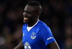 Oumar Niasse G.Saray'a çok yakın!