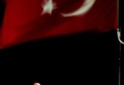 İstanbul'da Kanlı Ay tutulması kartpostallık görüntüler oluşturdu