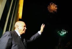 Cumhurbaşkanı Erdoğan'dan tarihi balkon konuşması