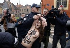 IMF eski başkanına FEMEN baskını