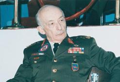 Teoman Koman sırlarıyla gitti!