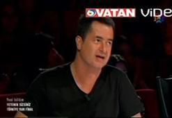 Atalay Demirci kırdı geçirdi!
