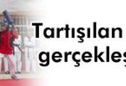 Statta tören yerine sokakta şölen!