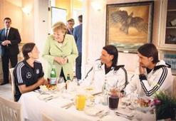 Mesut Alman mı Türk mü?