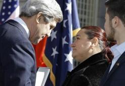 Kerry'den büyük jest!