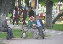 Güpe gündüz fuhuş pazarlığı!