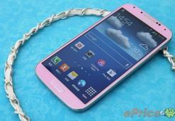 Galaxy S4 için pembe renk seçeneği geliyor