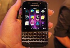 BlackBerry Q10 hayal kırıklığı yaratıyor