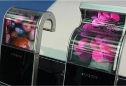 Samsung ve LG arasında esnek ekran savaşı yaşanıyor