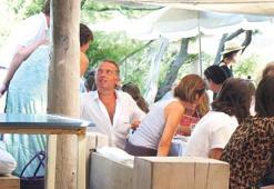 ‘Uzan’mışım Saint Tropez’e!