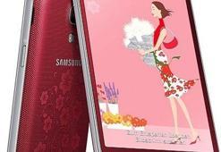 Çiçek baskılı Galaxy S4 mini tanıtıldı!